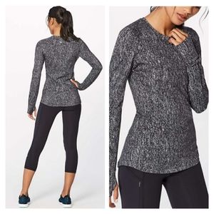 Lululemon Extra Mile Long Sleeve Black and white